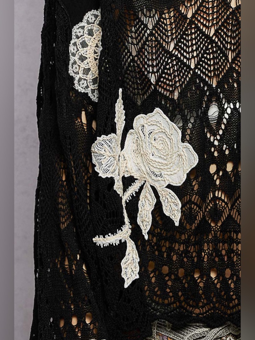 POL “ Heirloom Crochet “ Top | Black - Picture 7 of 9